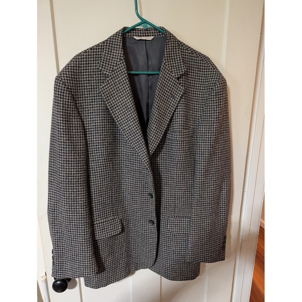 Tailored in USA Houndstooth Blazer Mens Grey Excellent Elbow Patches Sport Coat‎